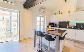 The Liberty Ap4200 By Riviera Holiday Homes